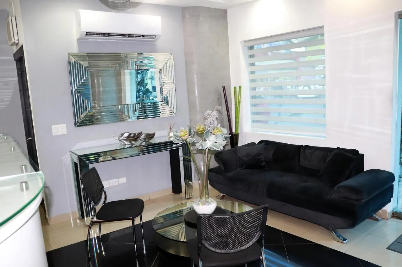 Hotel Merey Santo Domingo 2*,